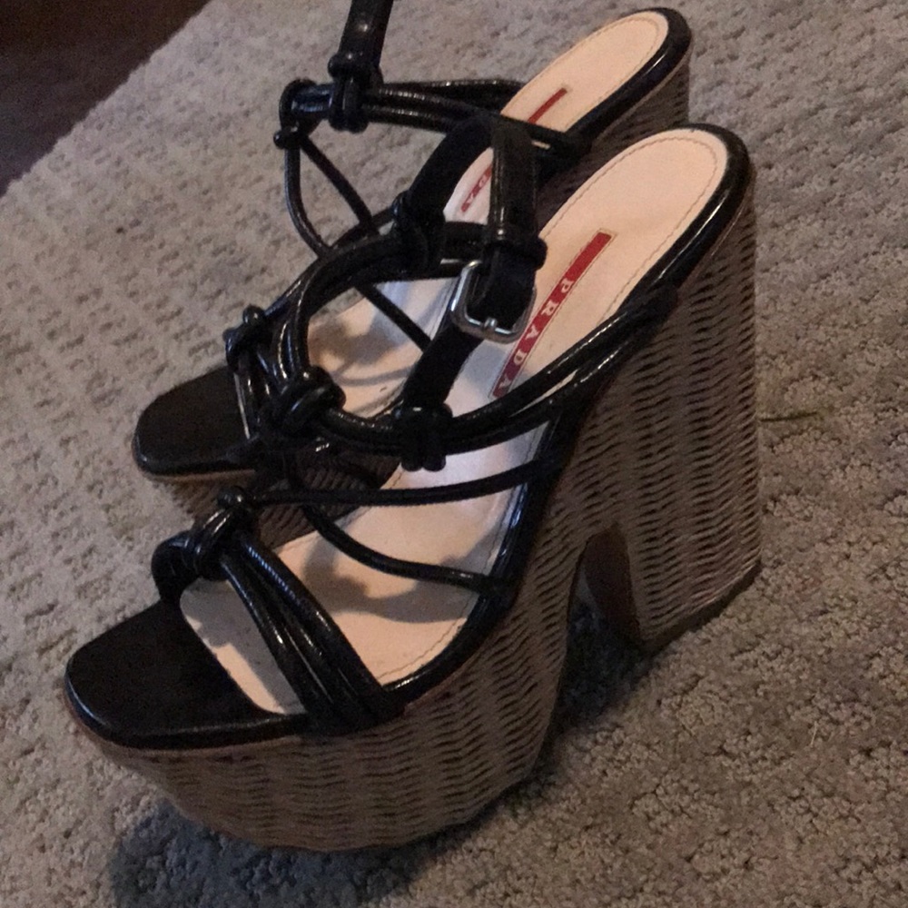 Prada Wicker Platform shoes - Picture 2 of 4